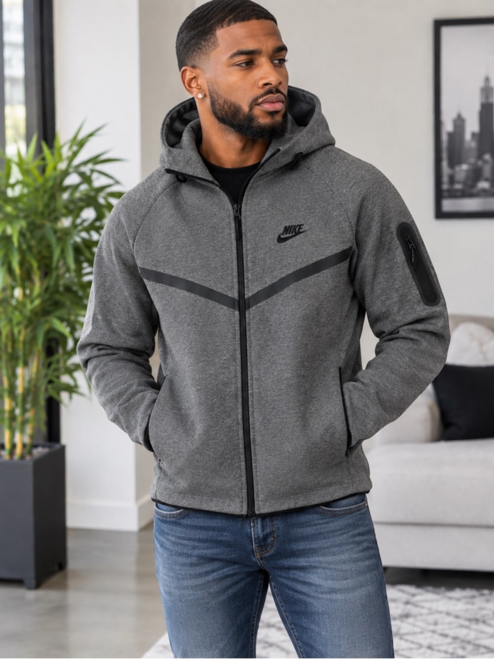 Nike Men's Dark Gray Full-Zip Hooded Performance Jacket
